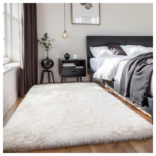 KCHOWUA 4x6 Cream Thick Fluffy Rug