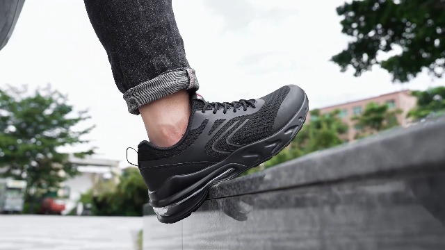 Amazon.com: LARNMERN Mens Non Slip Resistant Work Shoes for Men