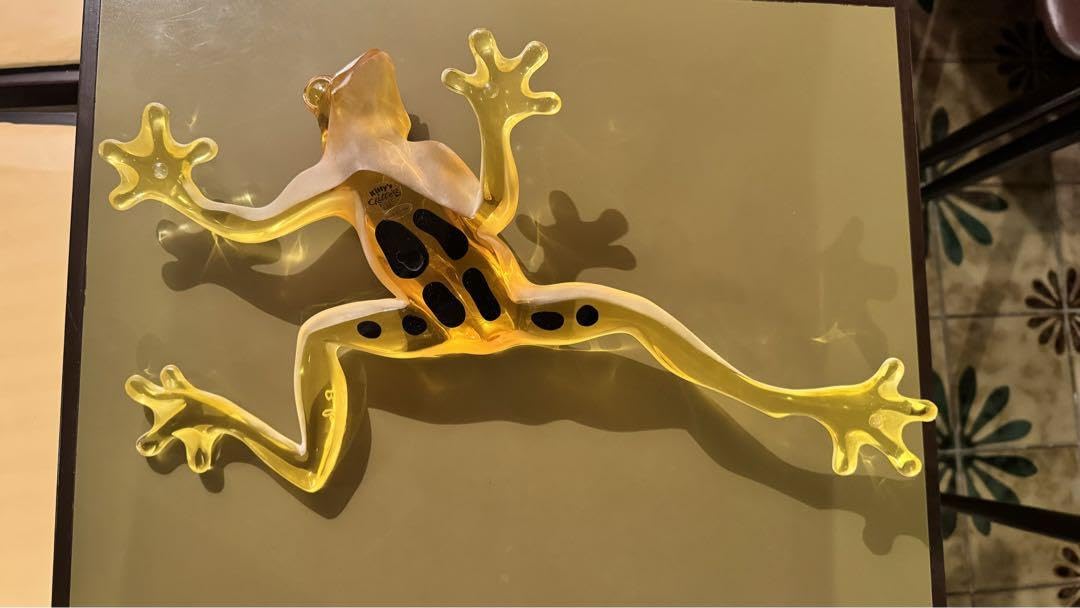 希少限定置物 カエル樹脂カエル アクリル限定2000個
