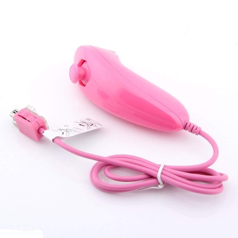 CaaWoo Manette de Jeu Wii et Wii U avec Motion Plus, Contrôleur Nunchuck Câblé, Télécommande avec Mouvement Intégré, Housse de Protection (Rose)