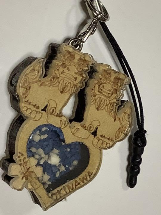 Amazon.co.jp: 星の砂シーサーカップル沖縄ハートbox