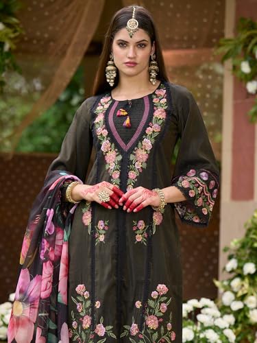 Image of INDO ERA Women's Off White Silk Blend Embroidered Straight Kurta Pant And Dupatta Set (IEOUT6962)