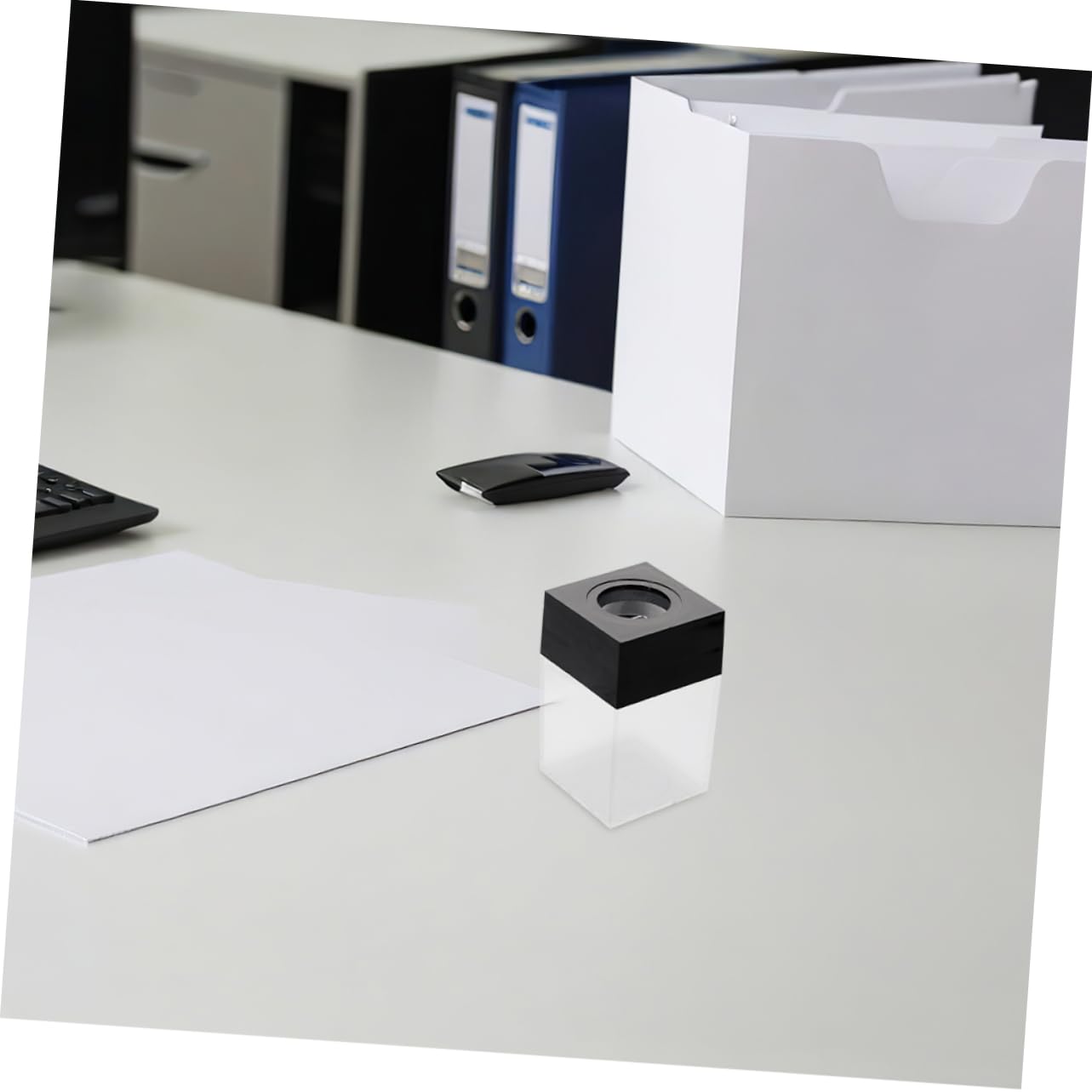 12piezas Caja De Clips Magnéticos Para Escritorio De Oficina Organizador Cuadrado De Plástico Sujetapapeles Magnético Que Sujeta Clips Grapas y Chinchetas Para Decoración De