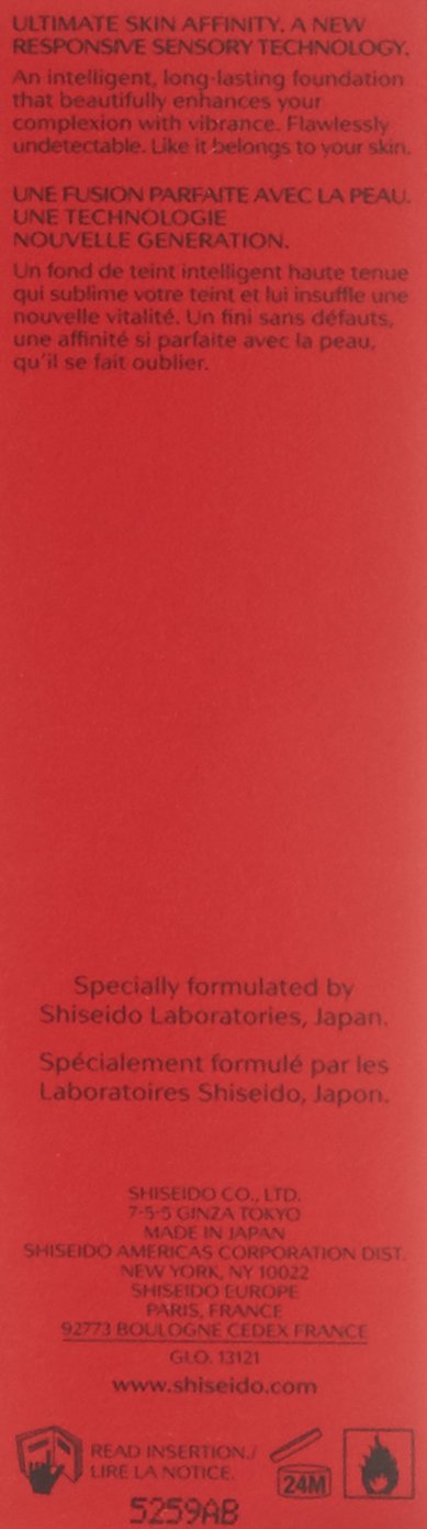 Shiseido Synchro Skin Lasting Liquid Foundation Neutral3