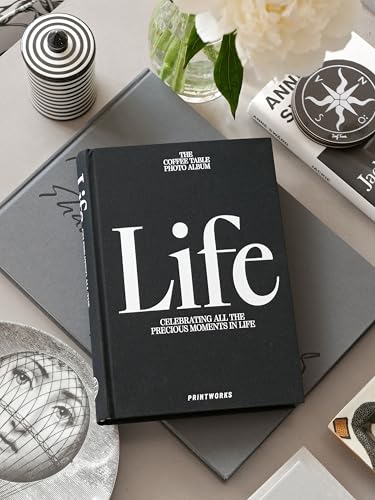 Álbum de fotos PrintWorks Life, negro — Álbum tapa dura minimalista de 80 páginas con cubierta de tela y encuadernación metálica, papel negro sin ácido certificado FSC miniatura 5