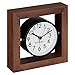 Produktbild Navaris Analog Holz Tischuhr Quadrat Design - 13,2 x 13,2 x 4,3cm - analoge Uhr ohne Ticken weißes Ziffernblatt - Vintage Zeiger Holzuhr Dunkelbraun