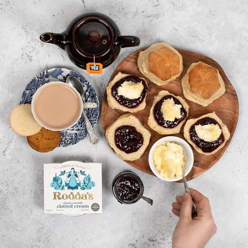 Cornish Afternoon Cream Tea Hamper, 4 Person Luxury Tea Set with Fresh Scones, Jam & Roddas Clotted Cream | Birthday Gifts for Men & Women, Birthday, Anniversary, Thank You, Food Hamper