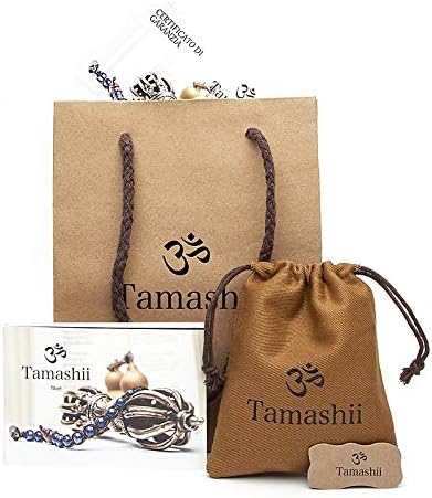 Tamashii Uniseks ketting uit de Mudra-collectie. Sieraden gemaakt van een katoenen koord, elementen van metaal en turquoise in de kleur turkoois Tamashii Uniseks ketting uit de Mudra-collectie. Sieraden gemaakt van een katoenen koord, elementen van metaal en turquoise in de kleur turkoois
