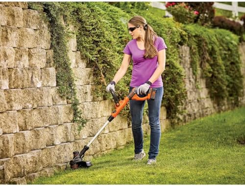 Black+Decker LCC340C 40V Max Cordless Sweeper & String Trimmer Combo Kit  thumb #7