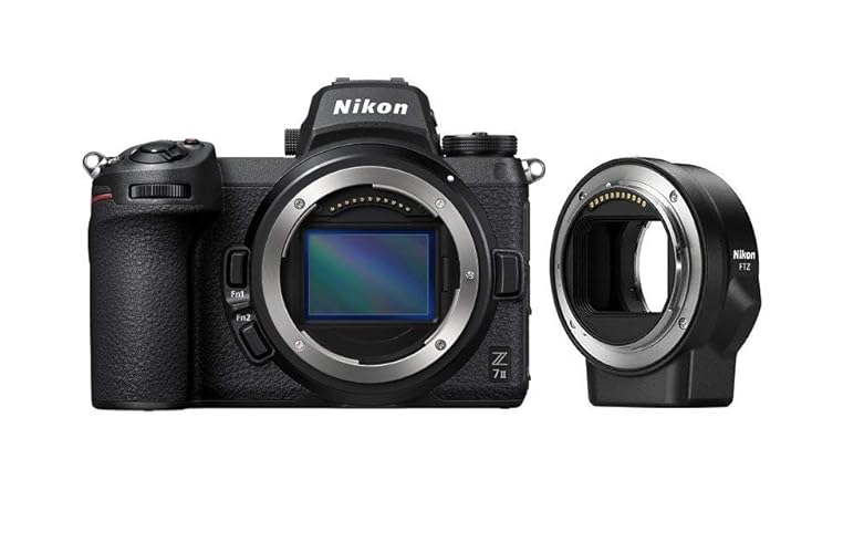 Nikon Z 7II + bague d'adaptation FTZ, Appareil Photo Numérique Hybride Plein Format (45,7 MP, 4K/60p, rafale 10 i/s, stabilisation sur capteur 5 axes, double slots SD & XQD ou CFexpress) - Boîtier nu - + Bague d'adaptation FTZ