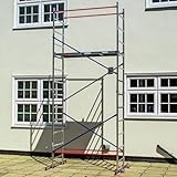 echafaudage mobile CONSTRUCTION EN ALUMINIUM – Entièrement soudée, sa construction légère en aluminium permet un montage, un transport et un rangement faciles, sans compromettre la stabilité. Les pointes pour sol souple assurent une adhérence et une stabilité maximales, même sur terrain accidenté.