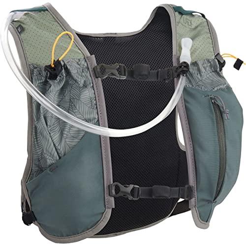 Ultimate Direction Highland Hydration Vest, Includes 1.5L Reservoir, Dedicated Phone Pocket, 10L Storage + Exterior Bungees, Adjustable Fit for Trail Running, MTB Rides, or Long Runs (Verdant, M/L)