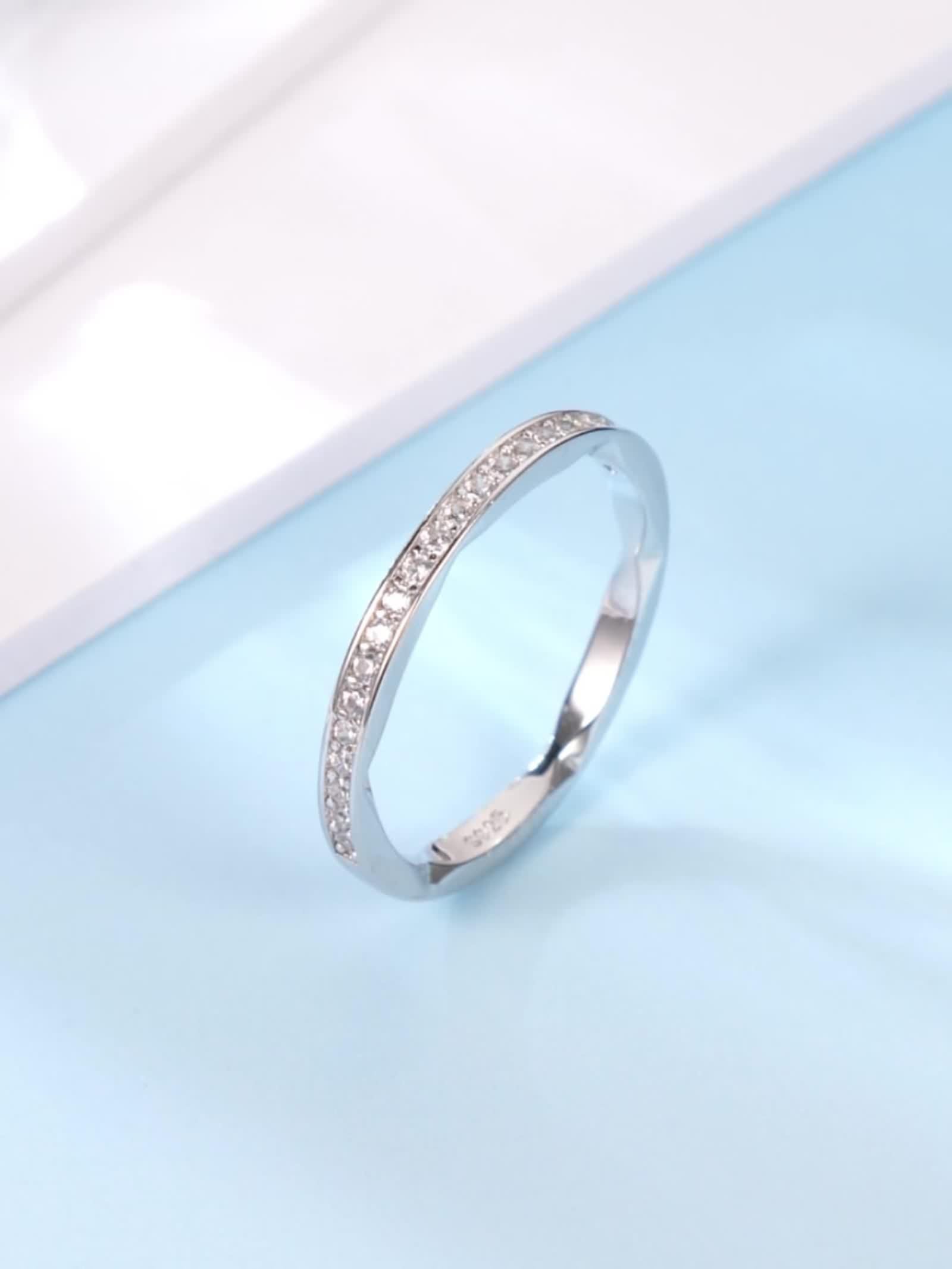 Silber Ring mit Stein, Verlobungsring Damen 925 Sterling Silber Weiß Runde Form Zirkonia Halbe Ewigkeit