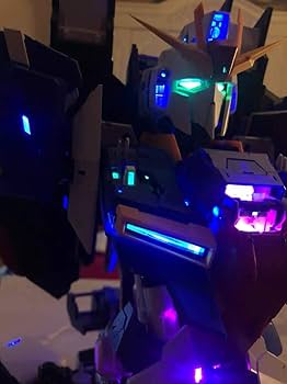 Amazon.co.jp: 億輝 取寄 1/35 ゼータ ZETA 胸像 バスト 発光
