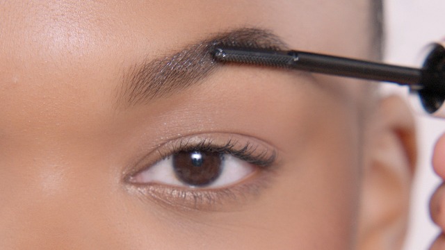 Image of Anastasia Beverly Hills - Brow Powder Duo Dual-Shade Fill & Define | Dual-Shade Customization, Buildable High-Pigment Formula, Velvety Seamless Blending, On-The-Go Precision.