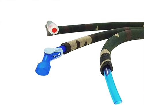 Miniatura 9 de Paquete de hidratación para manguera de tubo de bebida aislada