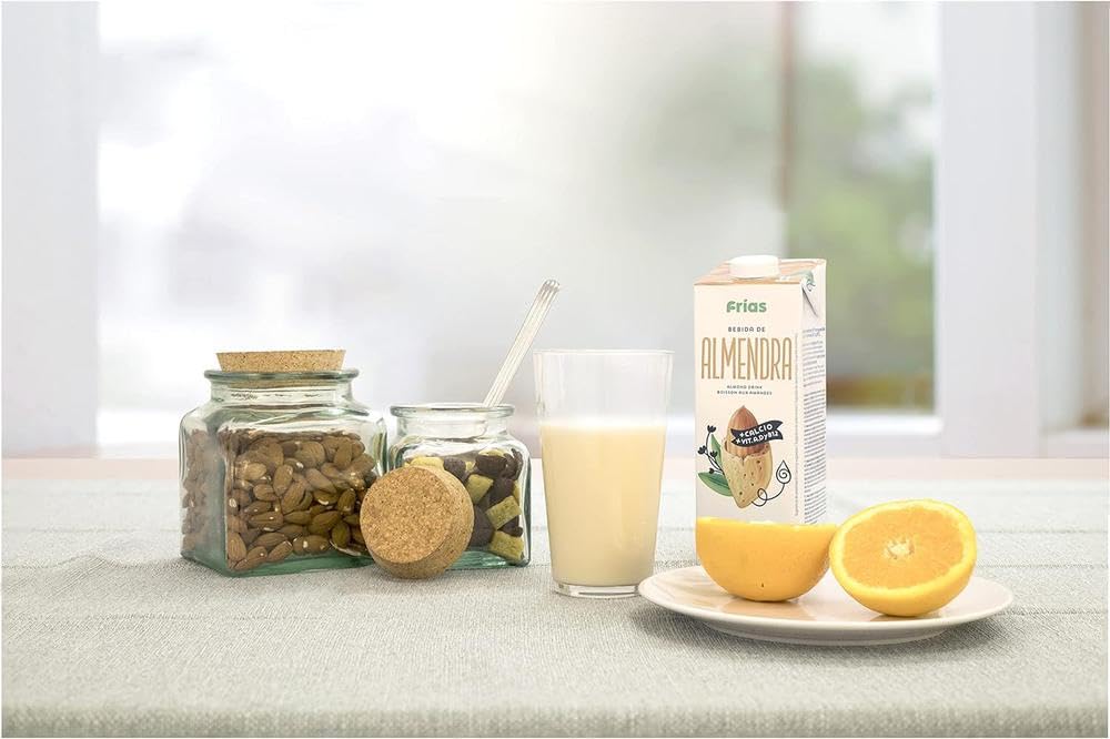 Frías Bebida Vegetal de Almendra Enriquecida con Calcio Pack 6 x 1L Sin Gluten Sin Lactosa Vegana Bajo Grasas Sal Elaborada España