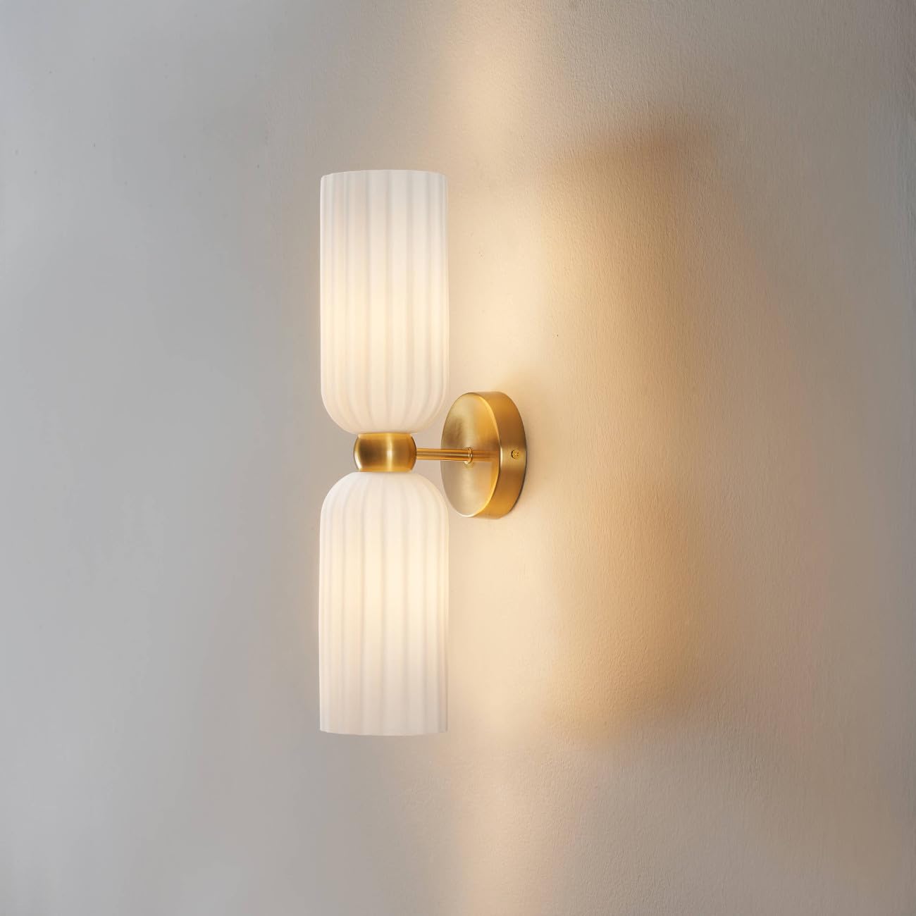 KOSILUM - Applique double verre texturé opal - Leonora - Lumière Blanc Chaud Eclairage Salon Chambre Cuisine Couloir - - - E14 - IP20