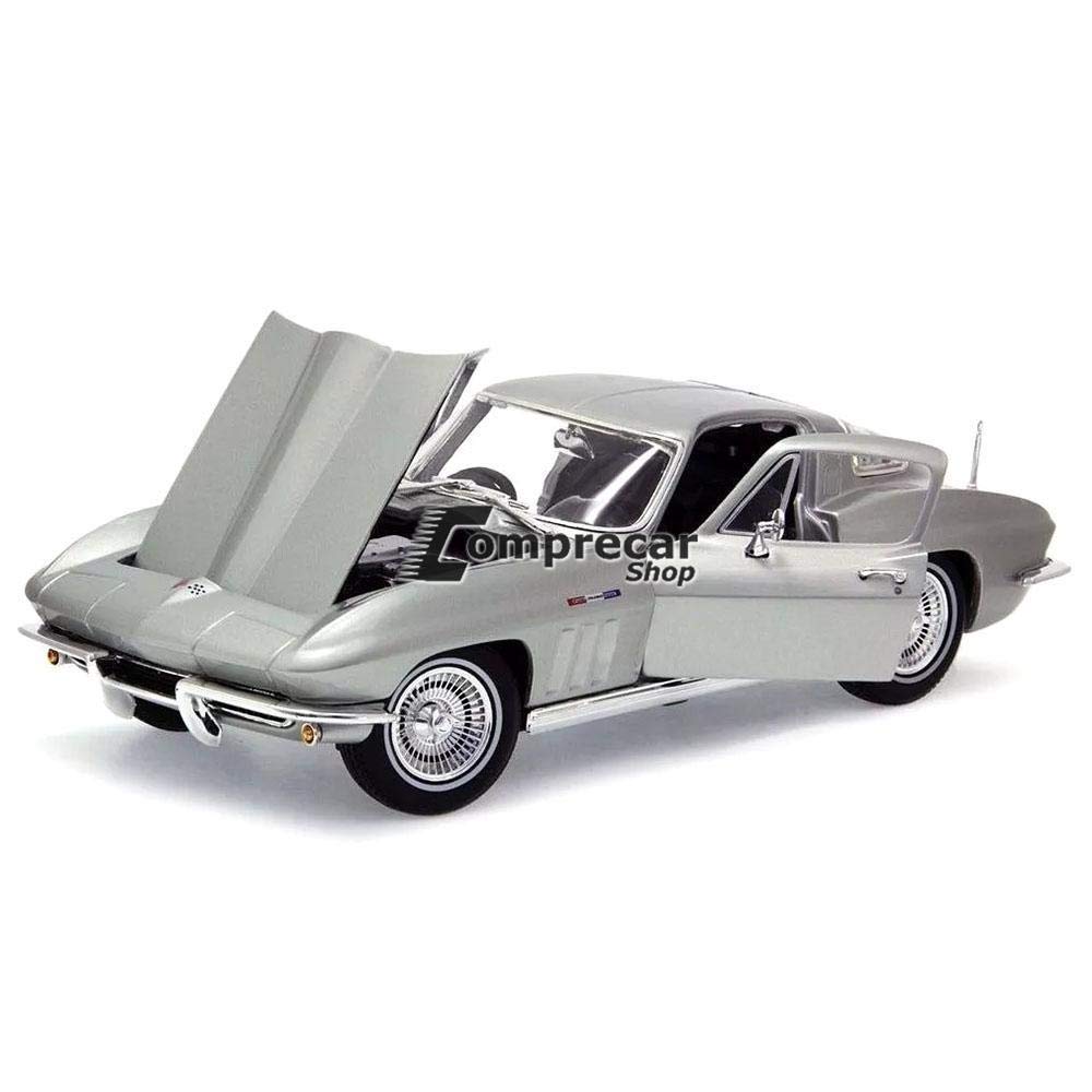 Amazon.com: Maisto Die Cast 1:18 Scale Red 1965 Chevrolet Corvette