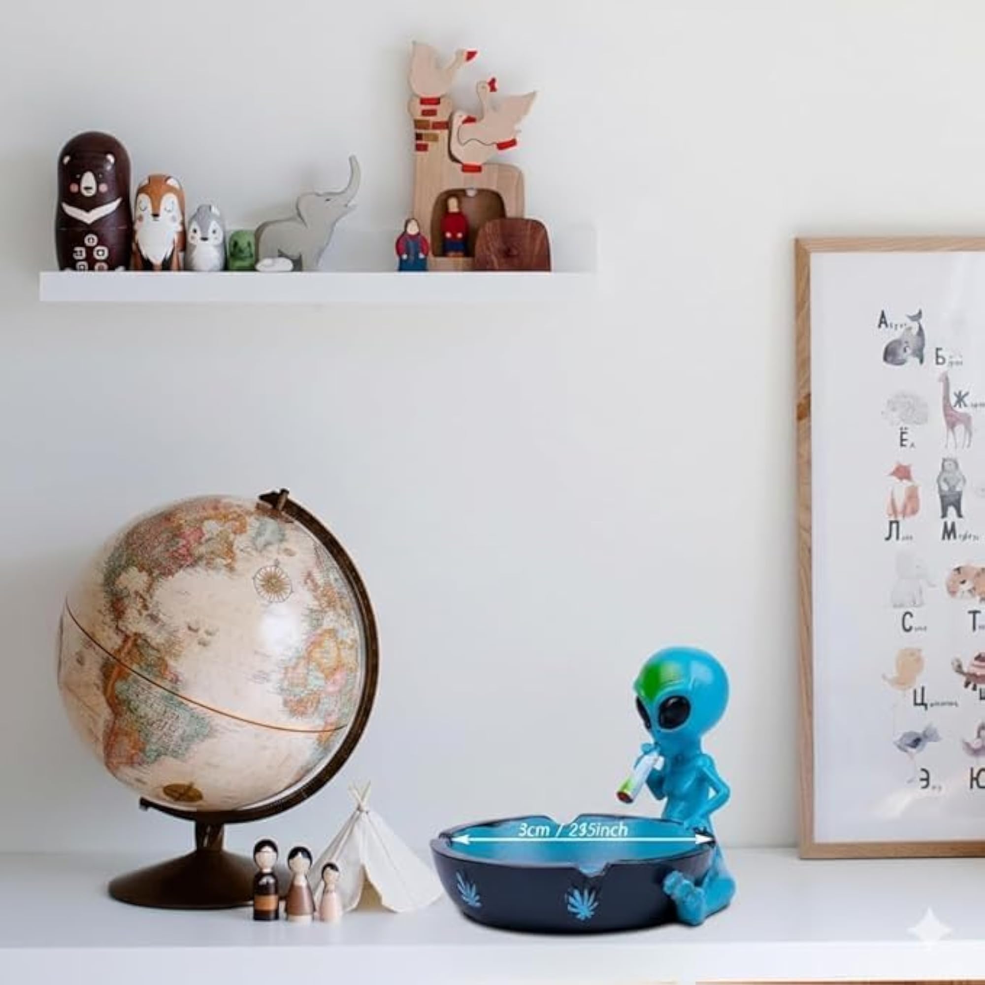 Resin Alien Smoking Ashtray