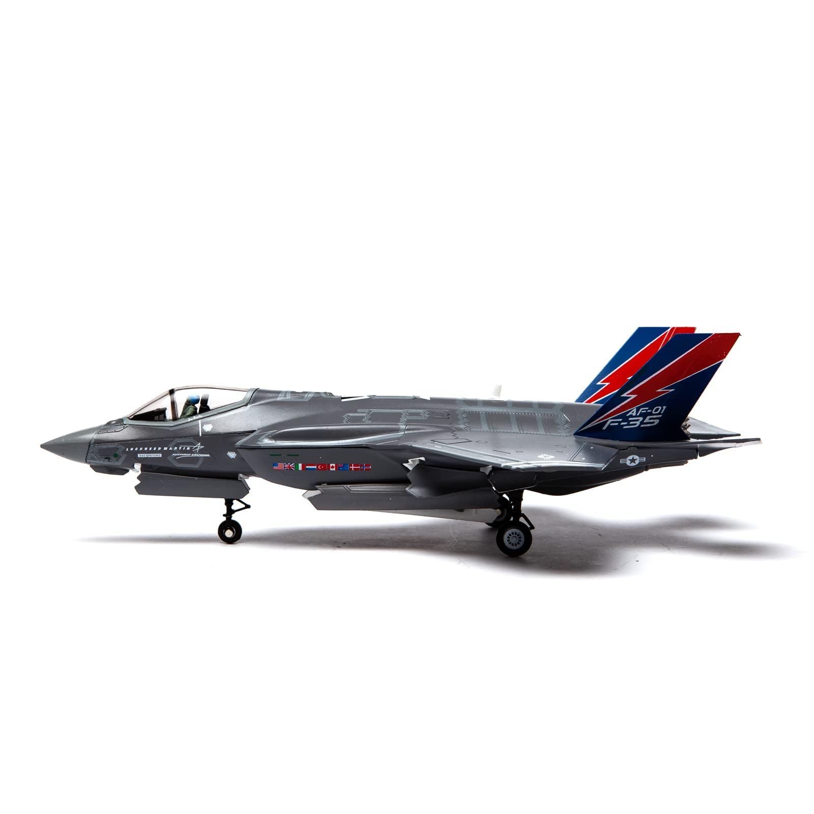 Amazon.co.jp: NUOTIE F-35 ライトニング II 戦闘機モデルキット 1:72