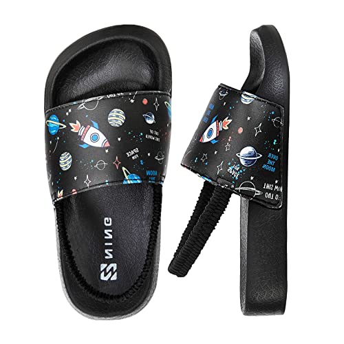 ASHION Claquette Enfant Garcon Pantoufles Plage Chaussons Douche Garcon Fille Pantoufles de Bain Chausson pour Piscine Sandale Enfant(X Nero Razzo,26/27EU) Cover