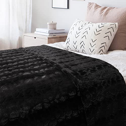 Toonow Faux Fur Luxury Throw Blanket,Double Side Soft Fluffy Shaggy Fuzzy Blanket For Couch Sofa Bed, 51''X67'' (Black, 51" X67") #TOP6