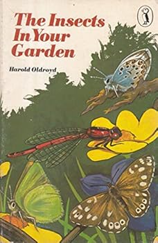 Paperback Insects in Your Garden (Puffin Books) Book