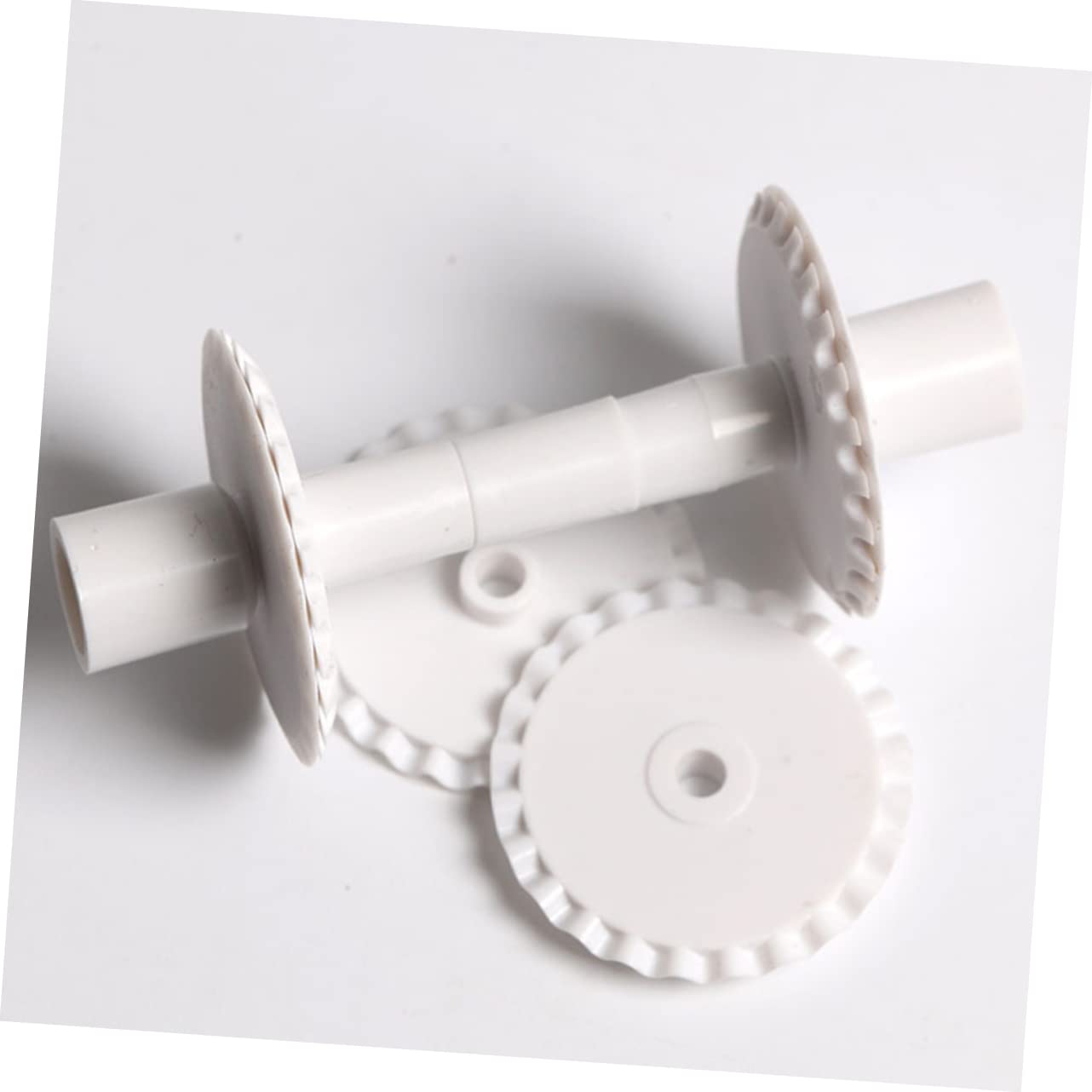 Cabilock Fondant Gâteaux Cutter Rouleau Emporte-Pièce Fondant Gâteaux Outils Pâtes Cutter Cookies Cutter Pâtisserie Roue Cutter