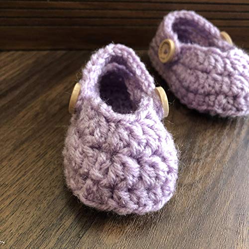 Crochet slip-on style baby shoes, Crochet Baby girl shoes, Baby girl and boys slippers, handmade by order from 0-12 months, different colors by order, first shoes, baby girl, newborn shoes, adjustable slip-on strap,, purple shoes, soft and comfy, exclusive design, crochet baby shoe4