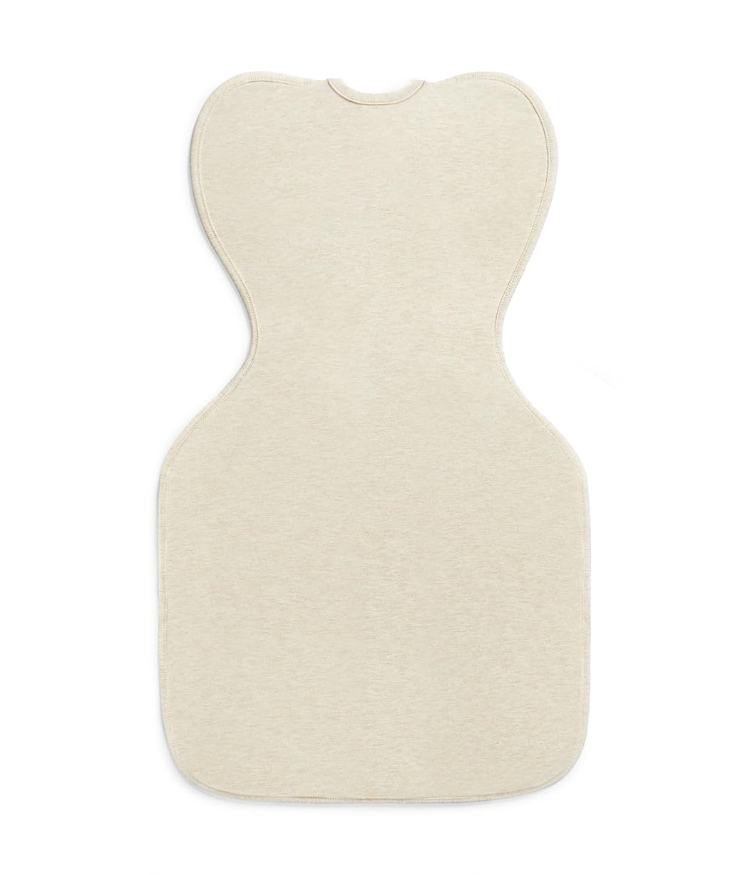 Love To Dream Swaddle UP, Neonato 2,2-3,8 kg - Avena | Vestibilità aderente, favorisce un sonno sano | 3,5 Tog per autunno e inverno (14–16°C) | Cotone trapuntato e doppia cerniera