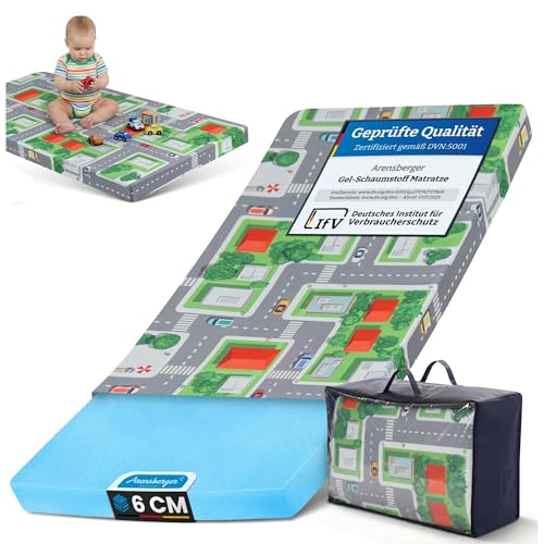 Arensberger Kinderreisebett Matratze 60x120 cm | 6cm Hoch | Faltbare Baby- & Kindermatratze | Gelschaum mit abnehmbaren Bezug & Tragetasche | Babybettmatratze | Spielmatratze klappbar | Öko-Tex