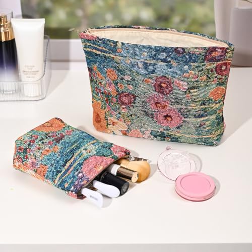Vintage Cosmetic Bag Oil Painting Floral Portable Travel Makeup Pouch by BOCGRPU - Used condition - Image 4