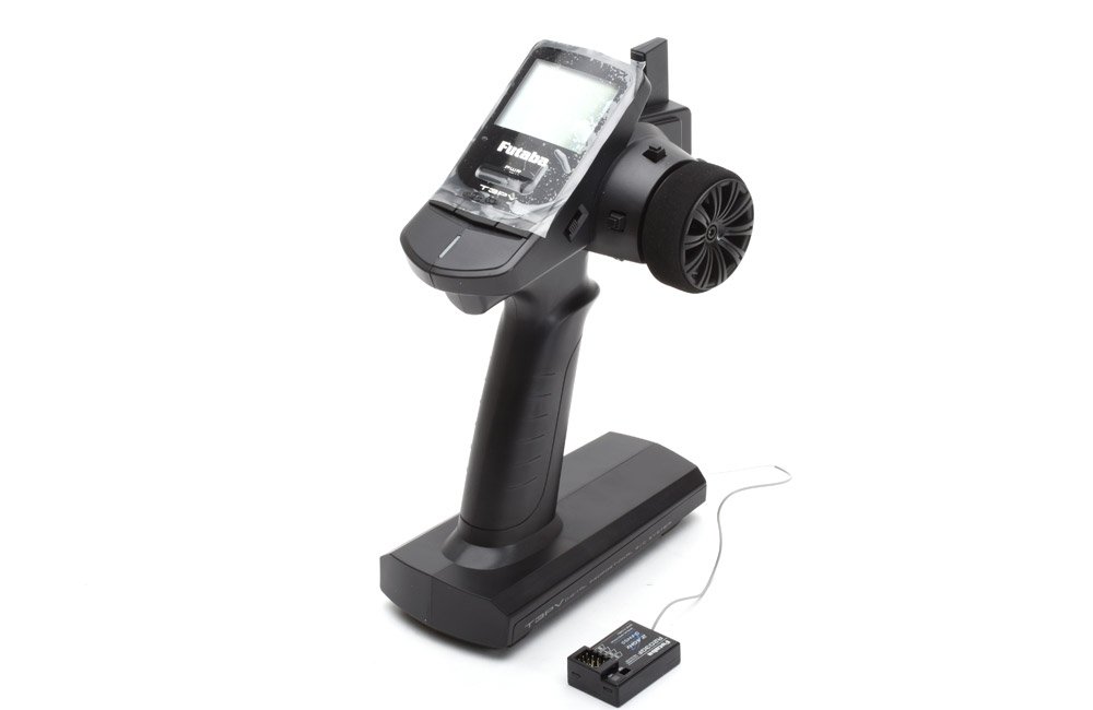 radiocomando futaba 3pv 2.4 hz