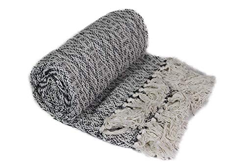 Chic Antigue - Manta con Flecos Cover