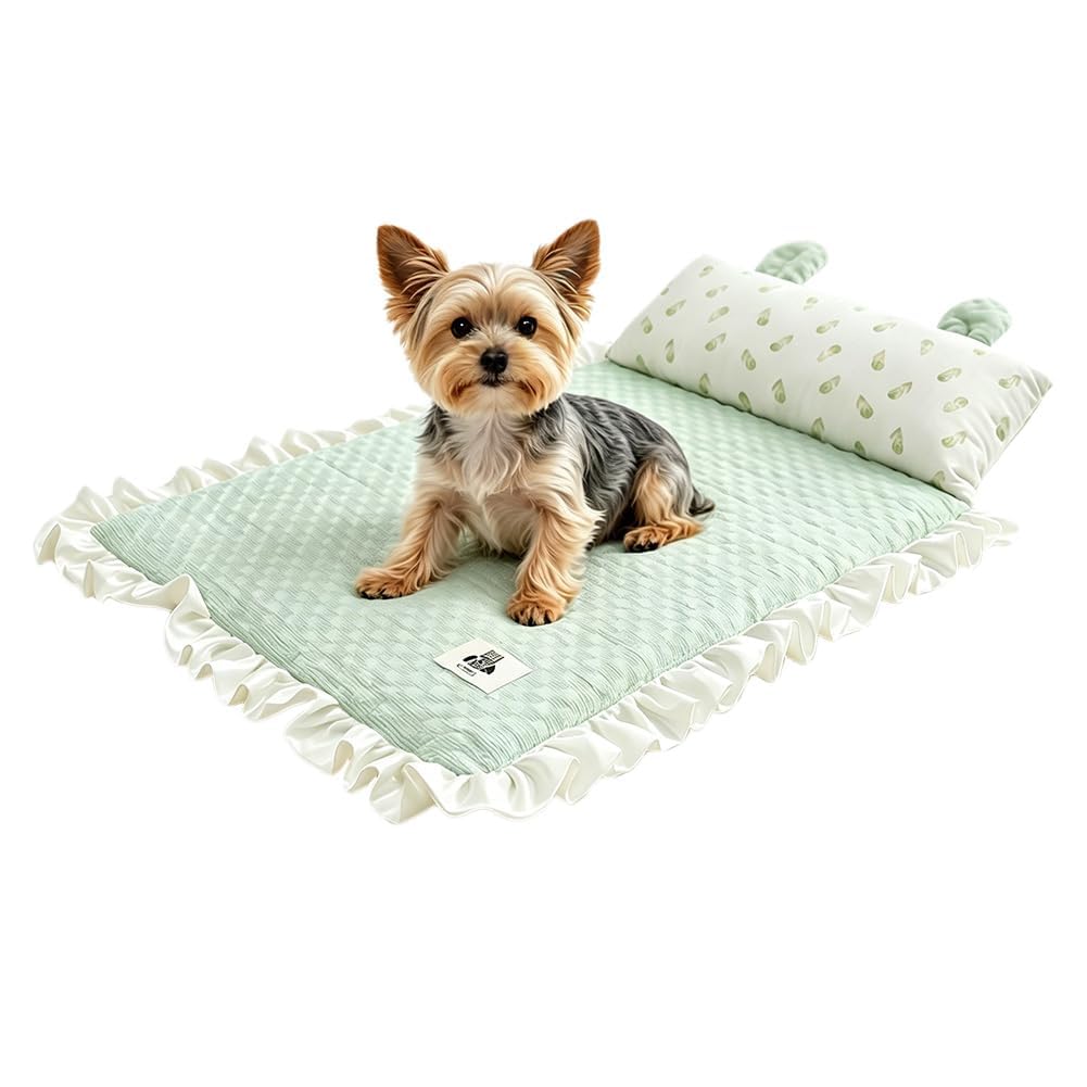 Dog Cooling Mat, 46X61cm Self Cooling Mat for Dogs Cats, Pet Cooling Pillow Pad for Dogs Cats, Scratch-Resistant Foldable Animals Waterproof Cool Pads for Bed in Summer、Green