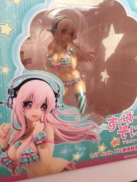 alphamax すーぱーそに子withマカロンタワー 1/7スケールフィギュア Amazon.co.jp: すーぱーそに子 with マカロンタワー 1 7スケール