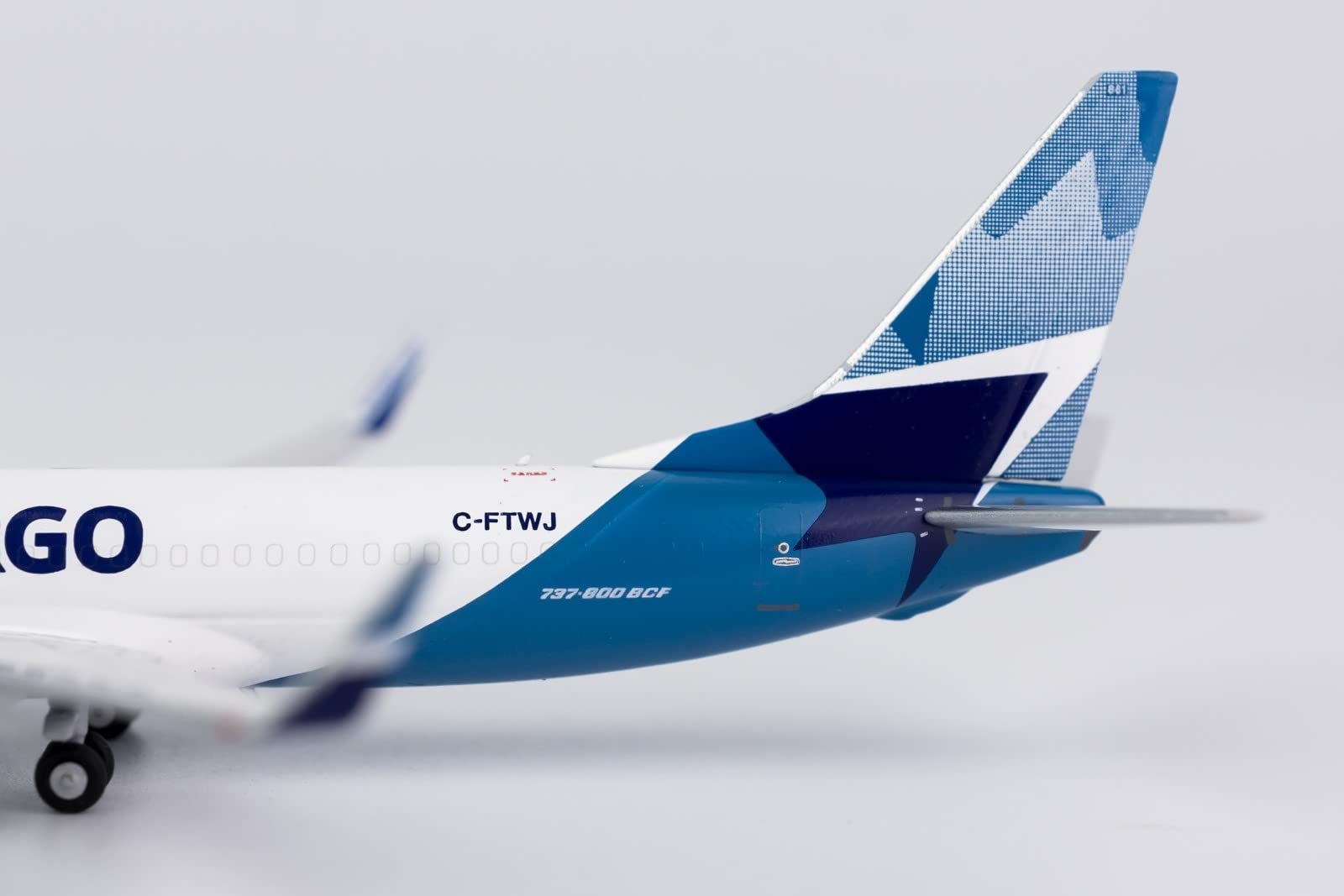 Amazon.com: 58135 Boeing 737-800BCF/w Westjet Cargo C-FTWJ Scale 1