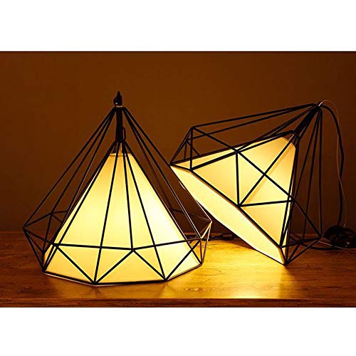 Lustre LED luxueux au design nordique simple et structure durable