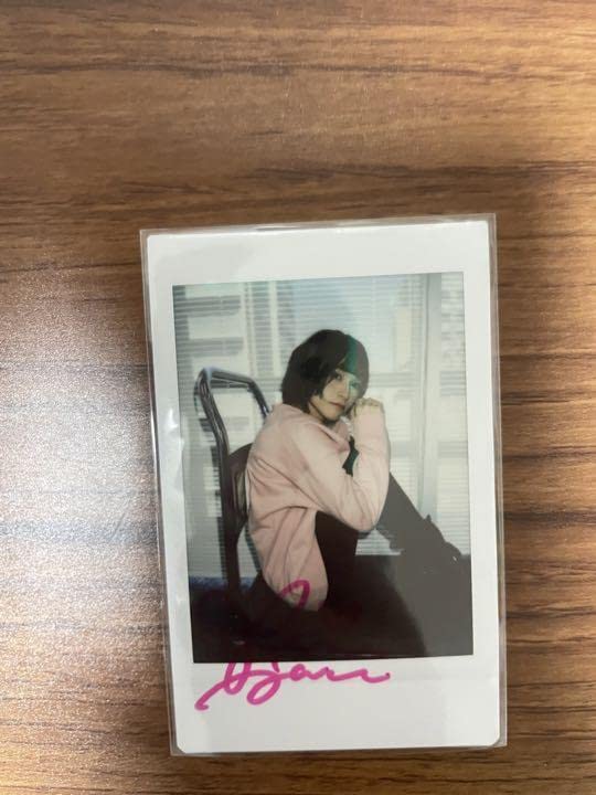 宮瀬玲奈　サイン　チェキ 宮瀬玲奈 サイン入りチェキ - メルカリ