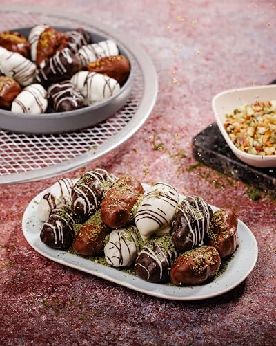 Image of NATUF Dates Chocolate Gift Box - White & Dark Chocolate Coated Dates | Luxurious Middle Eastern Treat | Premium Chocolate Dates Sweet Gift Box for Gifting & Snacking | 100% Plant-Based Healthy Snack | 12 Pcs (180g)