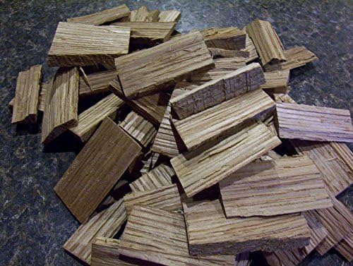 One Pound of White Oak Wood Chips for Aging Wine, Beer, Whiskey, and Other Spirits!