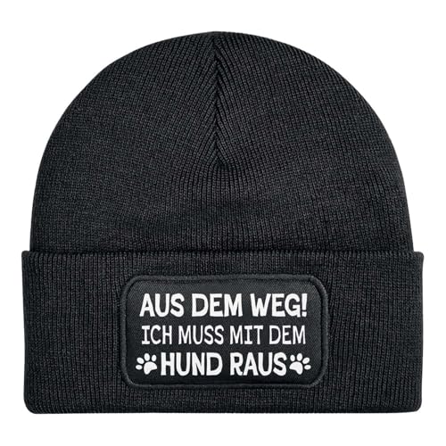 Tassenbrennerei Beanie Wollmütze mit Spruch: Aus dem Weg ich muss mit dem Hund Raus - Strickmütze lustig als Geschenk für Freund, Mann, Hundebesitzer - Gassi Geschenke (Schwarz)