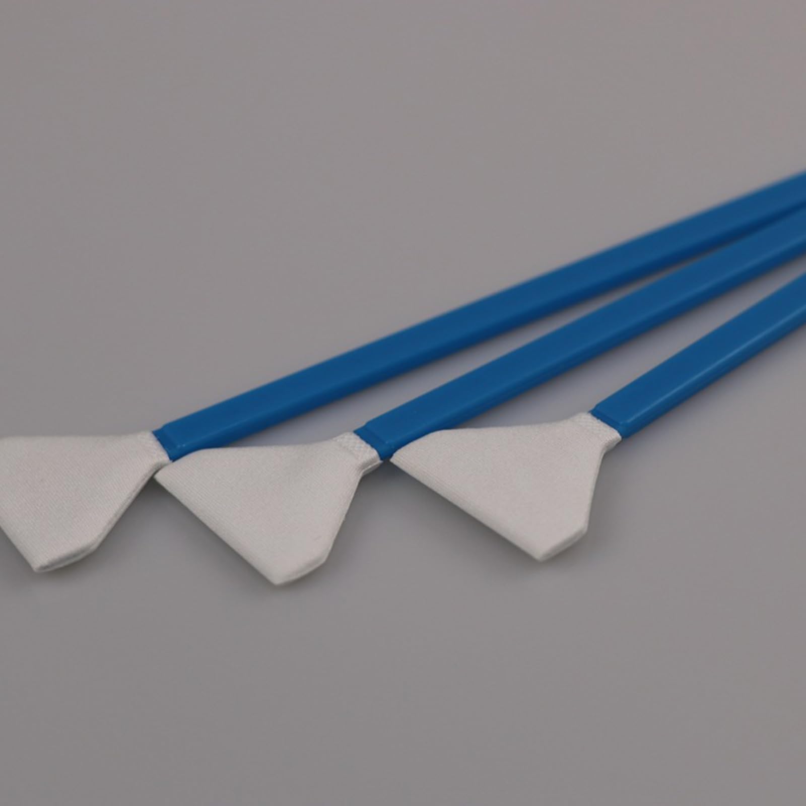 100 Stück Kameraobjektiv-Reinigungsstäbe, superweiche Faserspitze, kleines Design für präzises Entfernen der Kamera-Reinigungsset