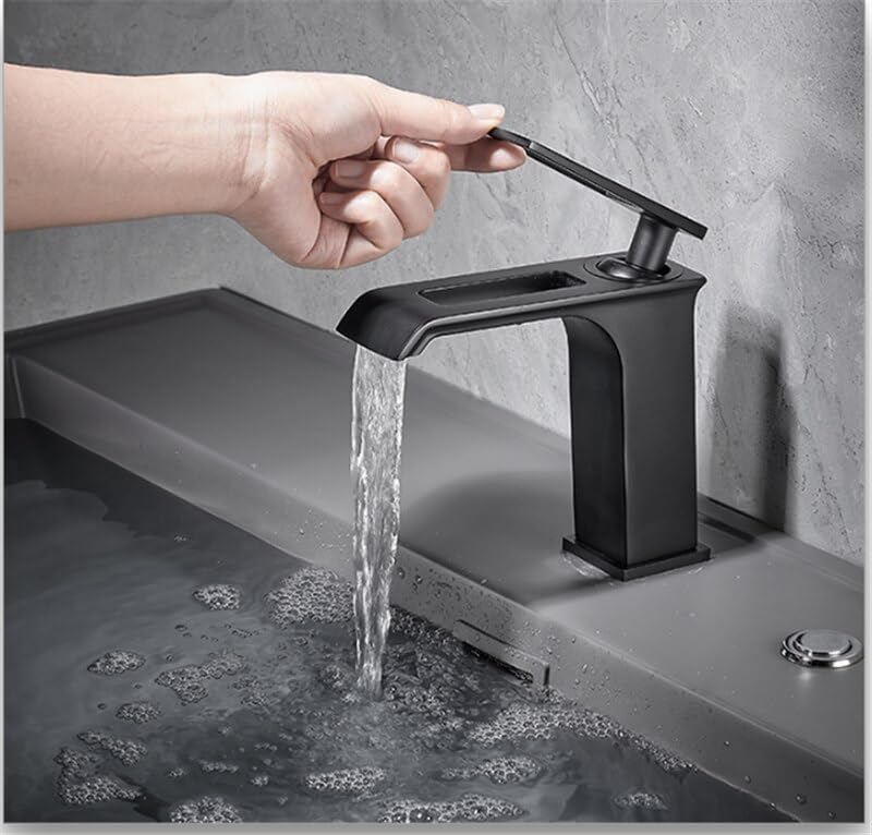 Robinet de salle de bain cascade pour une ambiance spa à la maison