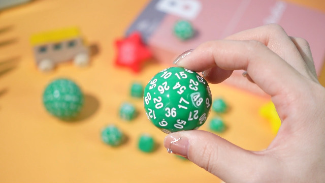 Set de 15 dés sphériques Multi-facettes D3-D100 FYDUN - Jeux Set de 15 dés sphériques Multi-facettes D3-D100 FYDUN - Jeux