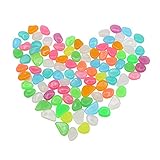 Hecho de resina premium: estas brillantes piedras de jardín son duraderas, no tóxicas y no radioactivas. La mano de obra fina le proporciona una superficie lisa sin bordes afilados. Hecho de resinas, no tóxico y sin sabor, no radioactivo; El sustrato 100% natural de calidad premium agrega diversión y belleza a su ambiente interior o exterior.