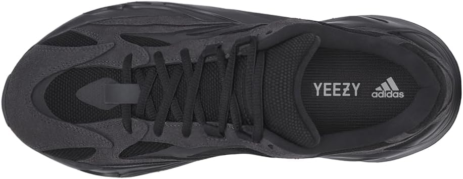 yeezy700 vanta