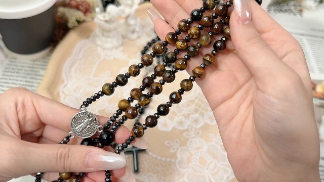 Aroncent St Benedict Medal Rosary Necklace with Crucifix: Black