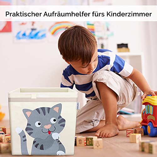 GLÜCKSWOLKE Kinder Aufbewahrungsbox - 15 Motive I Spielzeugkiste mit Deckel für Kinderzimmer I Spielzeug Boxen (33x33x33) Kiste zur Aufbewahrung im Kallax Regal I Bauernhof-Tiere Katze